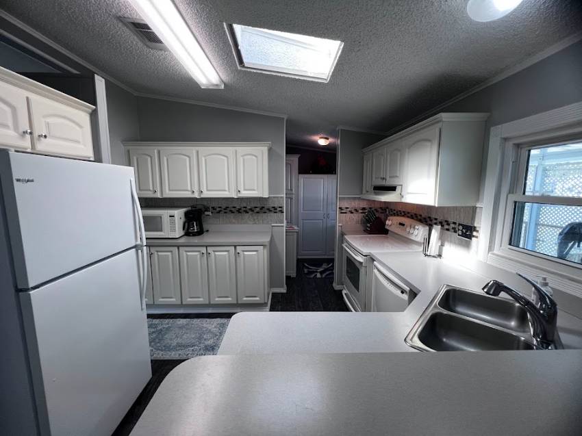 74 Greenview Drive a Winter Haven, FL Mobile or Manufactured Home for Sale